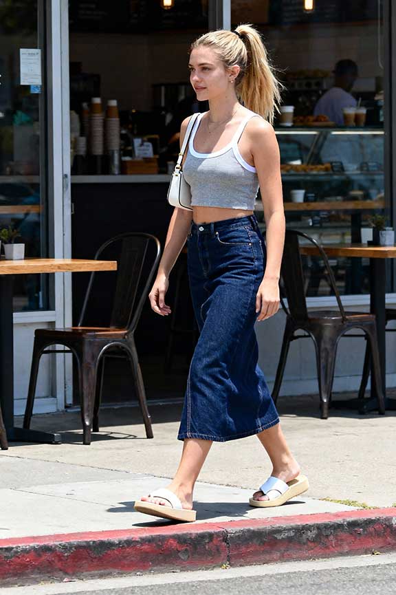 Denim-Maxi-Skirt-+-Cropped-Cami-+-Slides