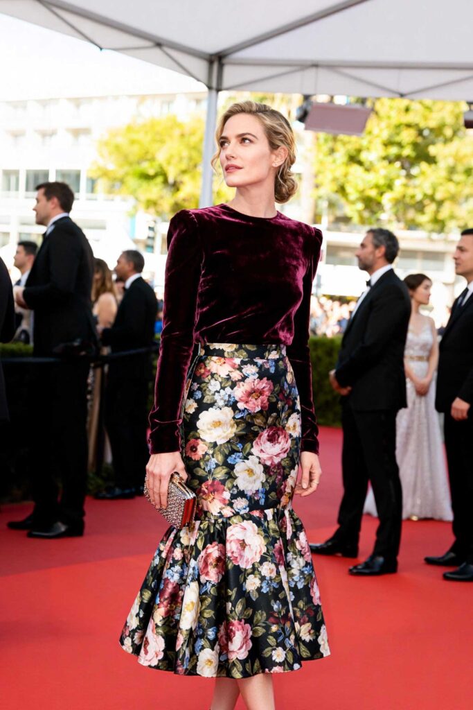 Floral-Skirt-+-Velvet-Top