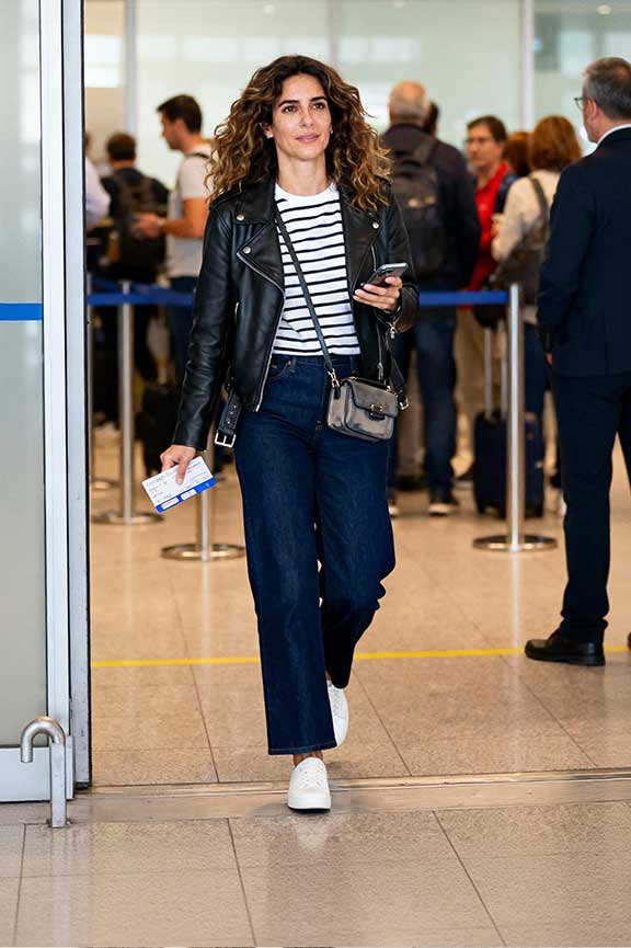 Leather-Jacket-+-Striped-Tee-+-Jeans