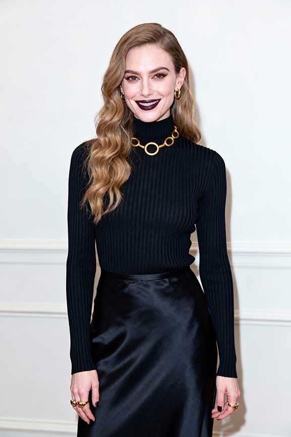 Slip-Skirt-+-Black-Turtleneck-+-Gold-Jewelry