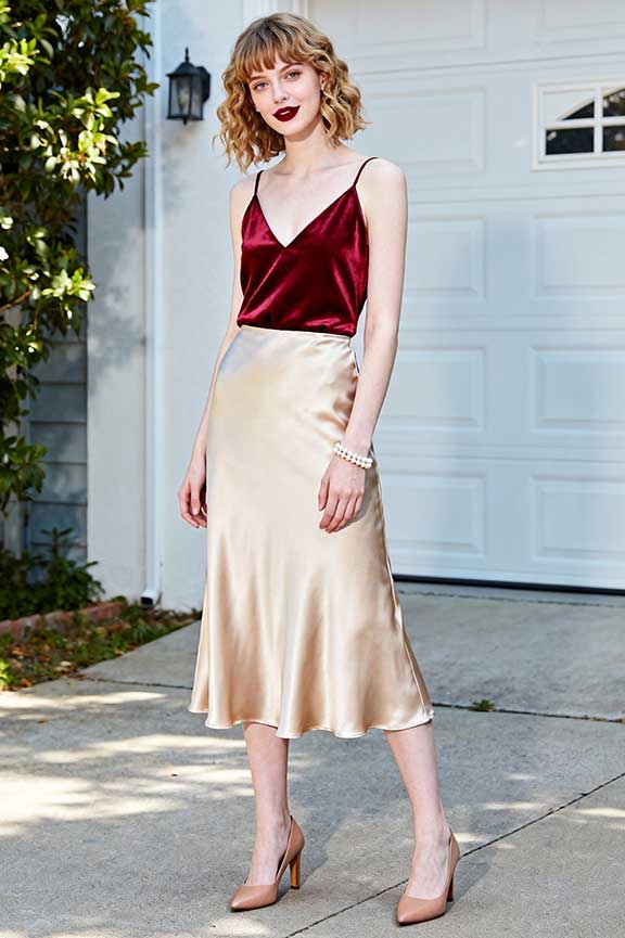 Slip-Skirt-+-Sleeveless-Blouse-+-Block-Heels