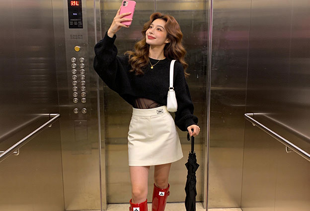 27 Summer Rainy Day Outfits That Feel Light Not Sticky